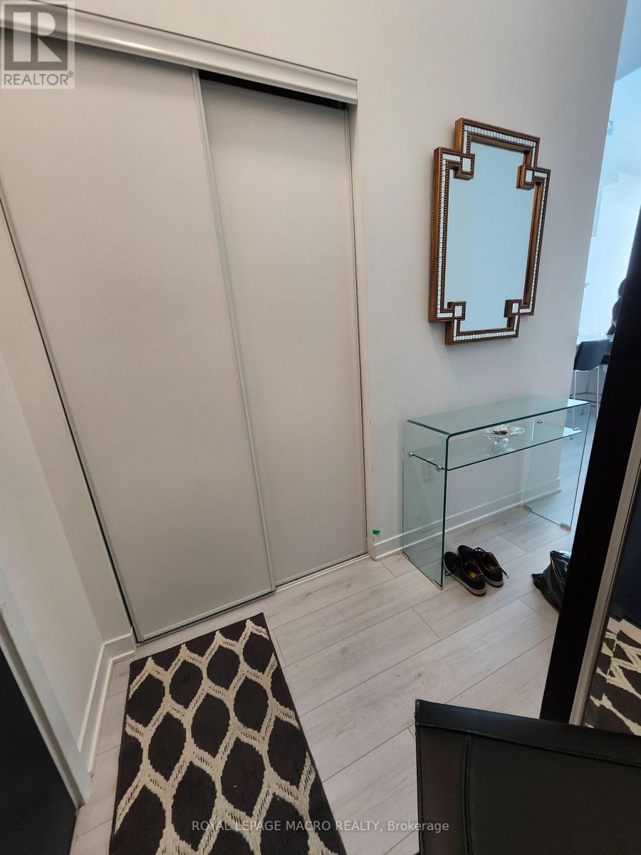 114 - 395 Dundas Street W, Oakville, Ontario  L6M 5R8 - Photo 4 - W12407656