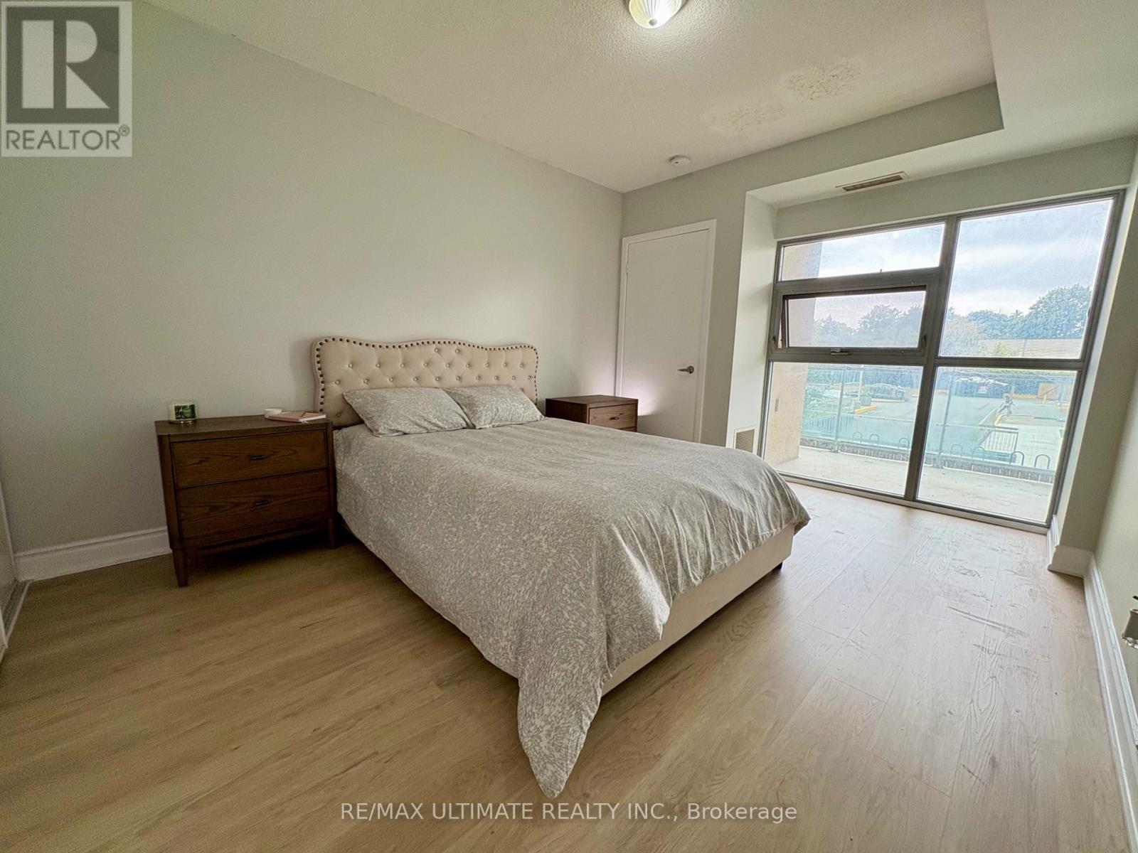 207 - 2464 Weston Road, Toronto (Weston), Ontario  M9M 0A2 - Photo 11 - W12407676