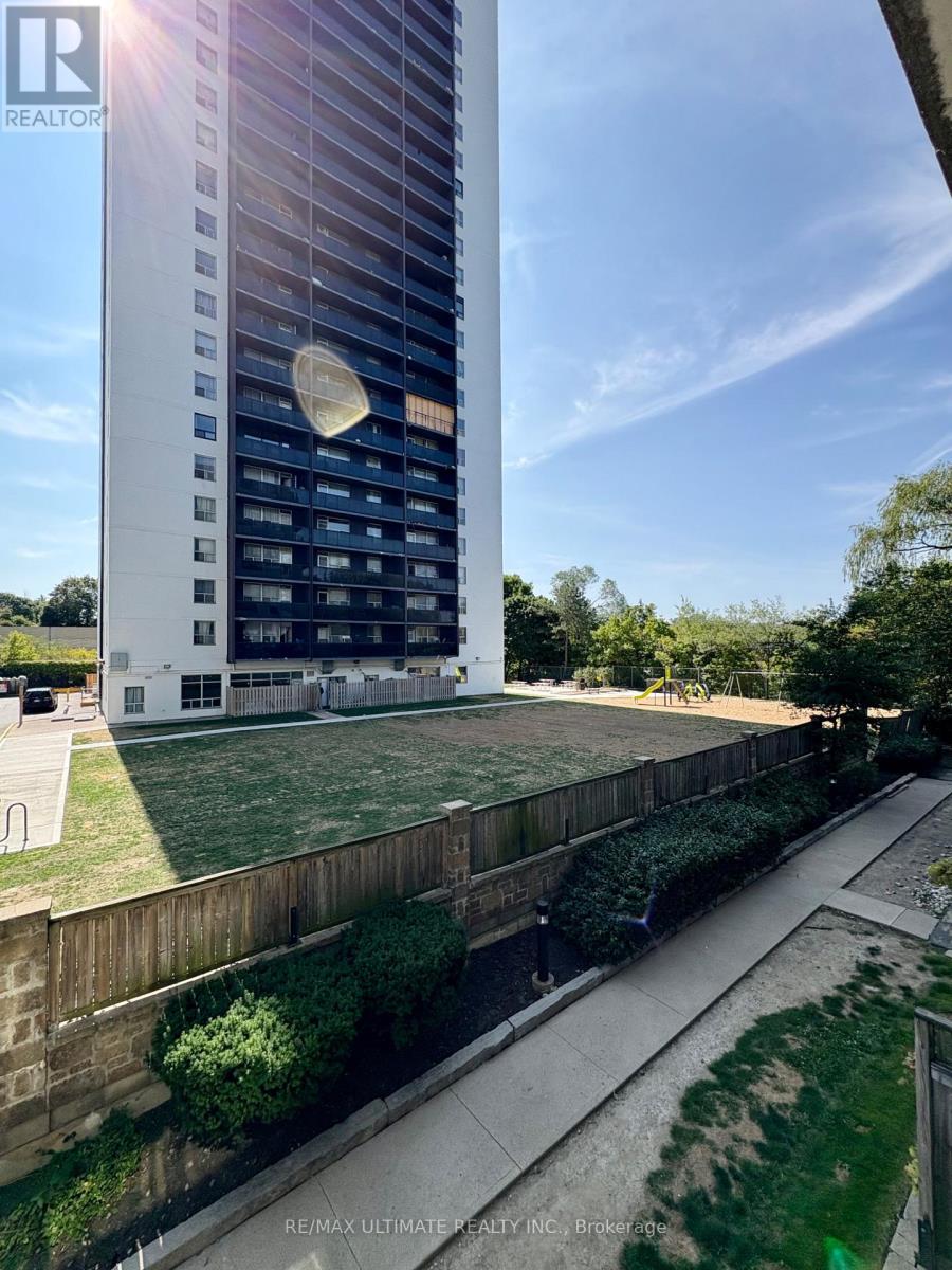 207 - 2464 Weston Road, Toronto (Weston), Ontario  M9M 0A2 - Photo 16 - W12407676