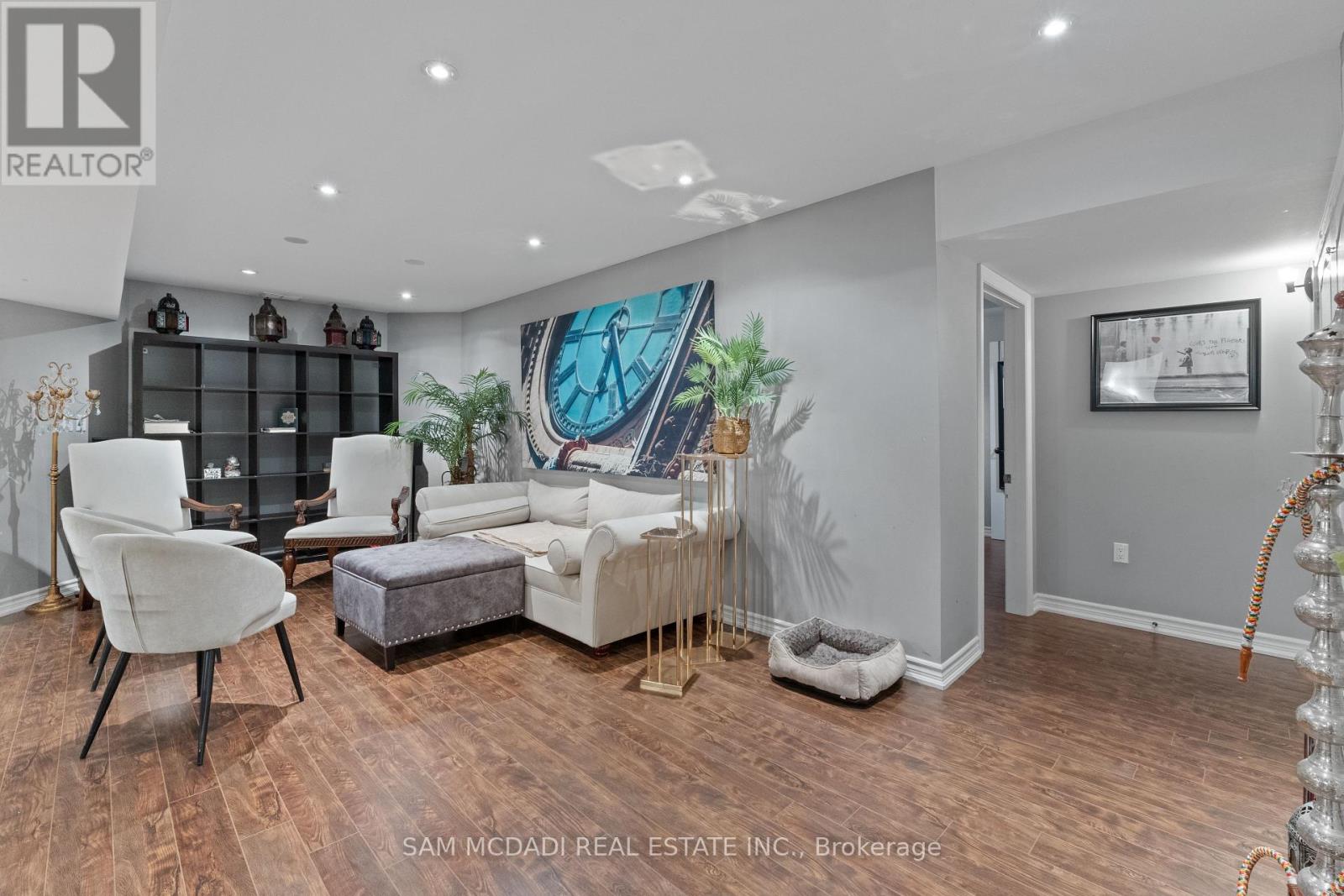 700 Serafini Crescent, Milton, Ontario  L9T 7P4 - Photo 37 - W12407695