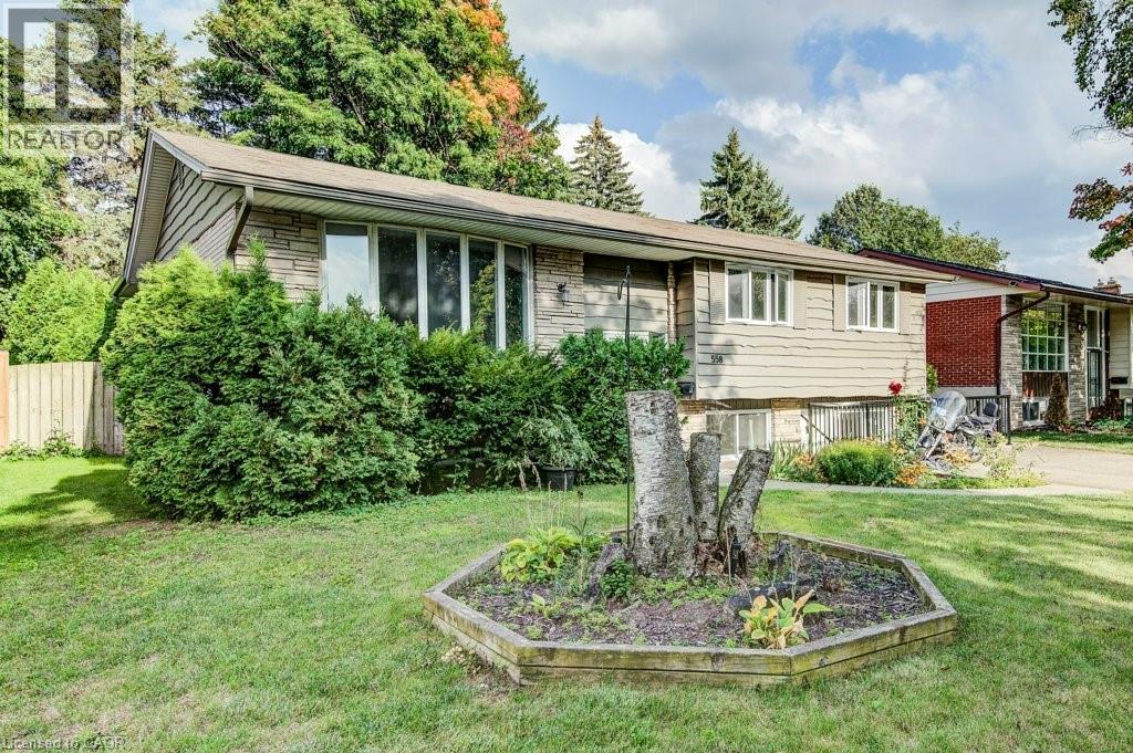 558 Sprucehill Avenue, Waterloo, Ontario  N2L 4V7 - Photo 1 - 40770204
