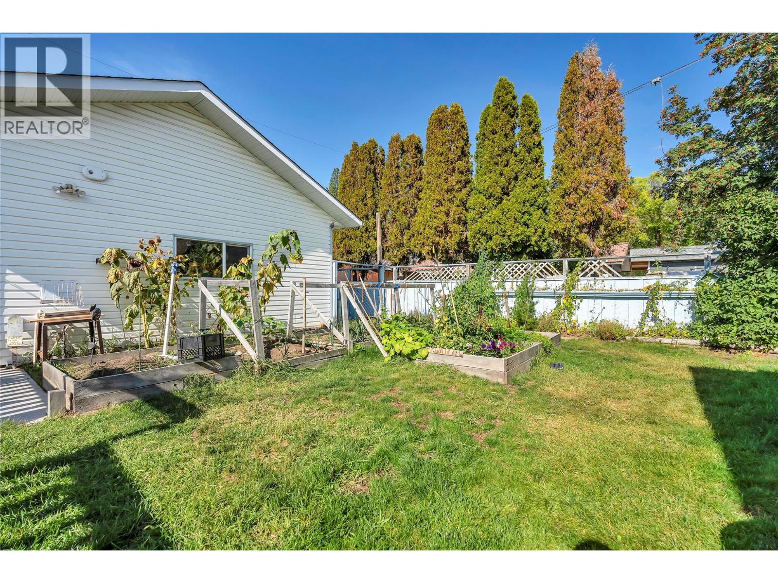 405 Grant Ave, Princeton, British Columbia  V0X 1W0 - Photo 3 - 10350993