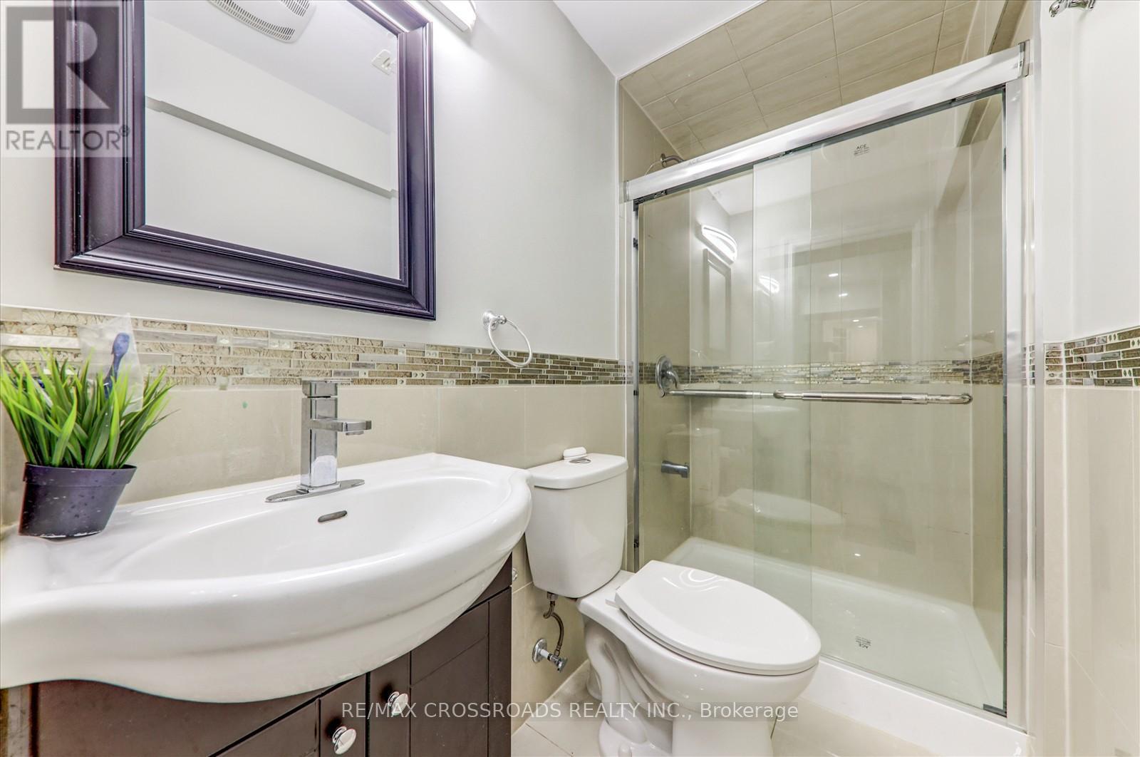 213 Riverwalk Drive, Markham, Ontario  L6B 0G8 - Photo 43 - N12397721