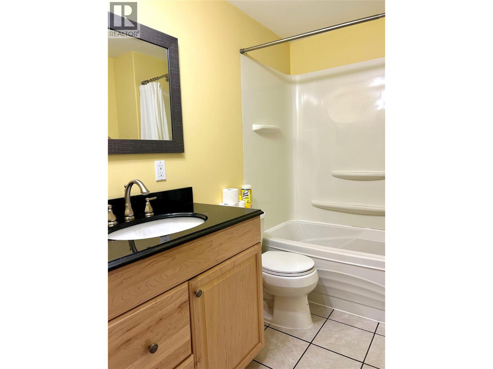 5726 Mission Road, Cranbrook, British Columbia V1C 7B7 - Photo 5 - 10363174