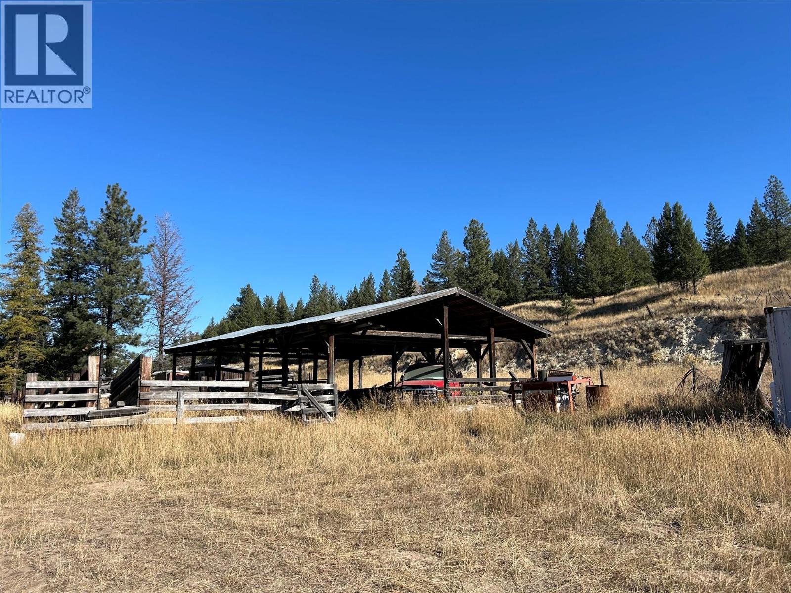 5726 Mission Road, Cranbrook, British Columbia V1C 7B7 - Photo 9 - 10363174