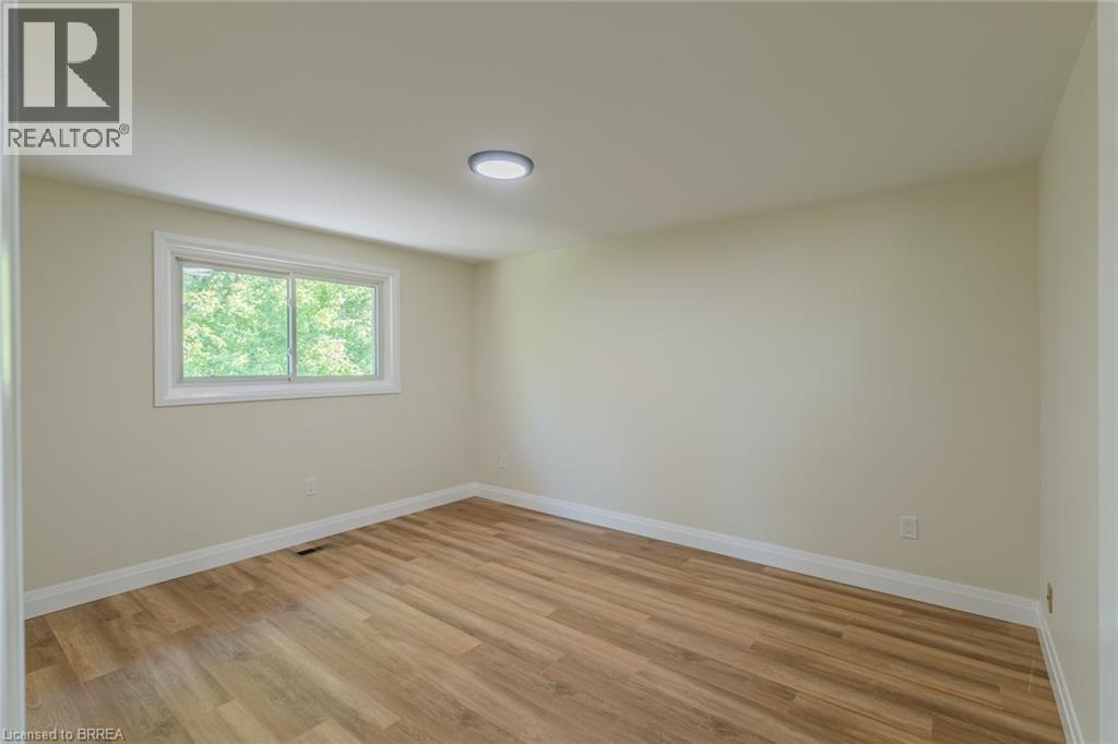 9 Bannister Street, Oakland, Ontario  N0E 1L0 - Photo 14 - 40770545
