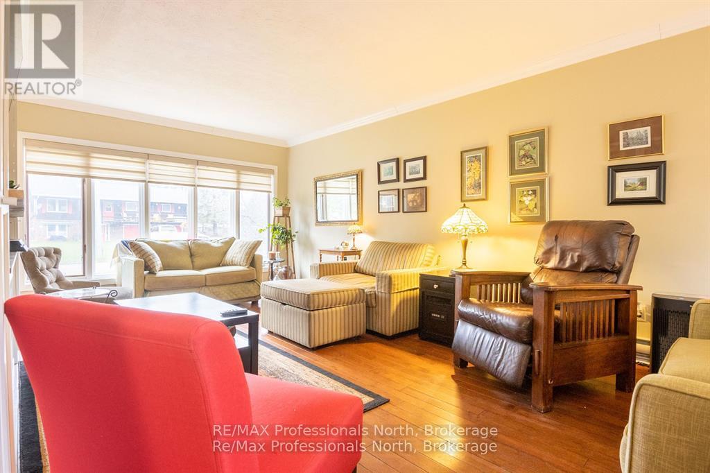 80 Invergordon Avenue, Minden Hills, Ontario  K0M 2K0 - Photo 23 - X12407070