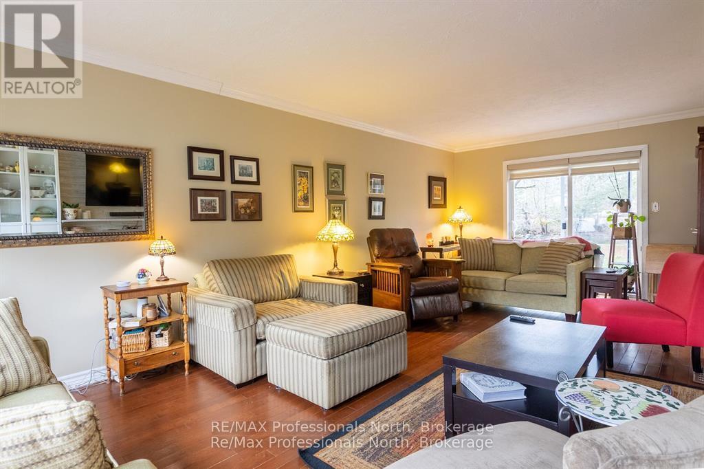80 Invergordon Avenue, Minden Hills, Ontario  K0M 2K0 - Photo 25 - X12407070
