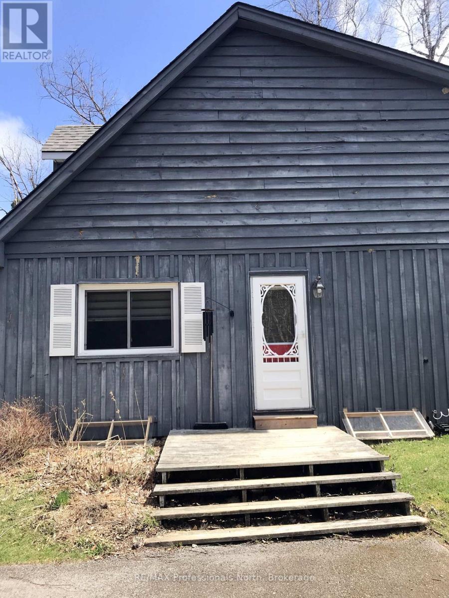 80 Invergordon Avenue, Minden Hills, Ontario  K0M 2K0 - Photo 41 - X12407070