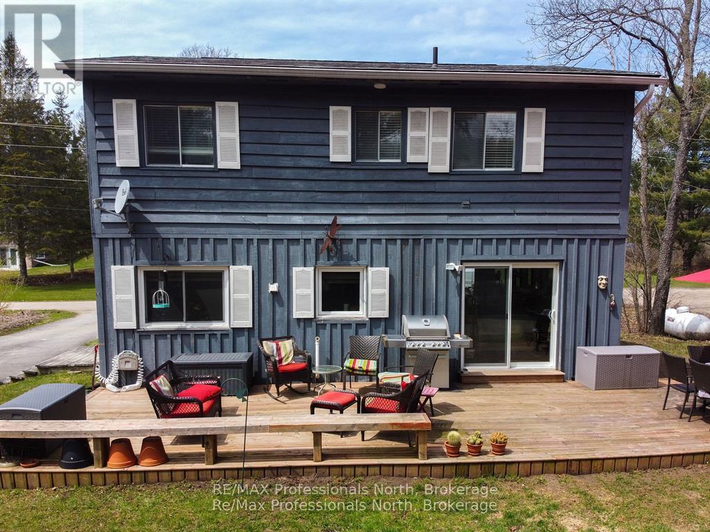 80 Invergordon Avenue, Minden Hills, Ontario  K0M 2K0 - Photo 6 - X12407070