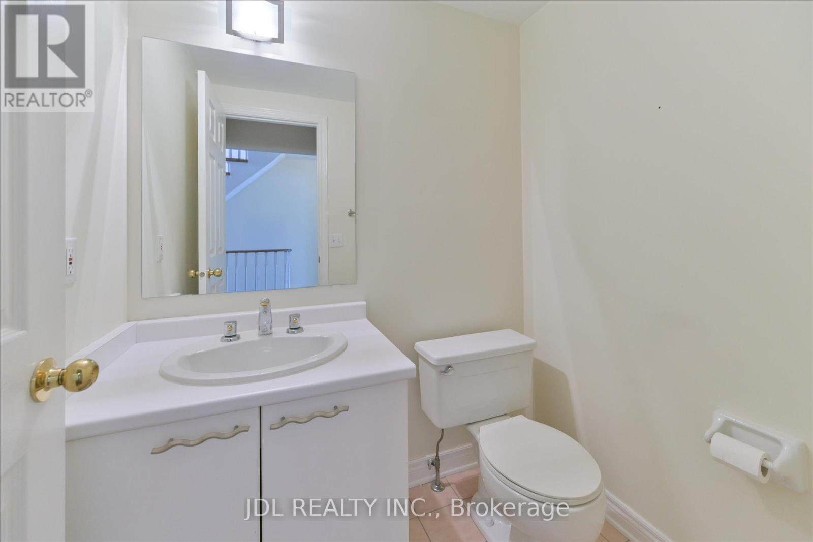 Unit I - 3036 Bayview Avenue, Toronto, Ontario  M2N 5L2 - Photo 12 - C12407701