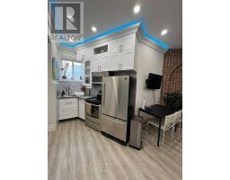 B - 200 McKee Avenue, Toronto (Willowdale East), Ca