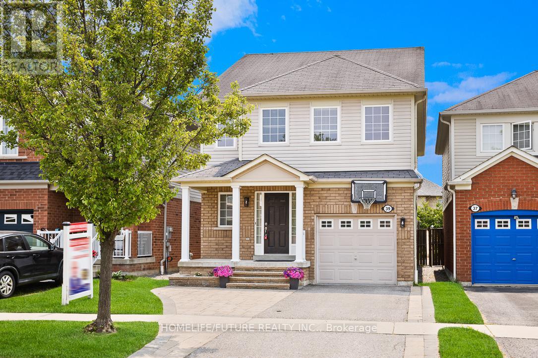 39 Harkness Drive, Whitby, Ontario  L1R 0C5 - Photo 1 - E12407722