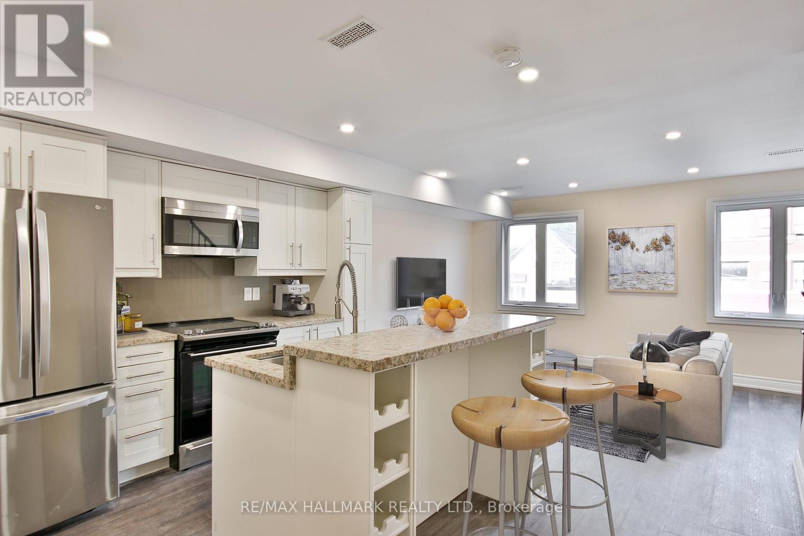 Apt 1 - 795 Broadview Avenue, Toronto, Ontario  M4K 2P8 - Photo 3 - E12407801