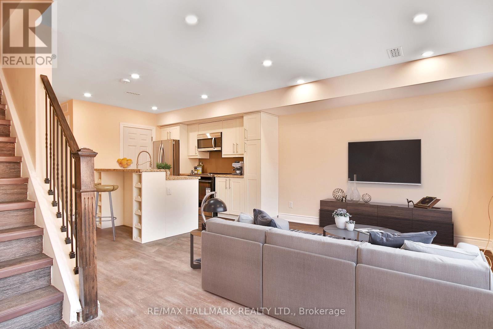 Apt 1 - 795 Broadview Avenue, Toronto, Ontario  M4K 2P8 - Photo 8 - E12407801