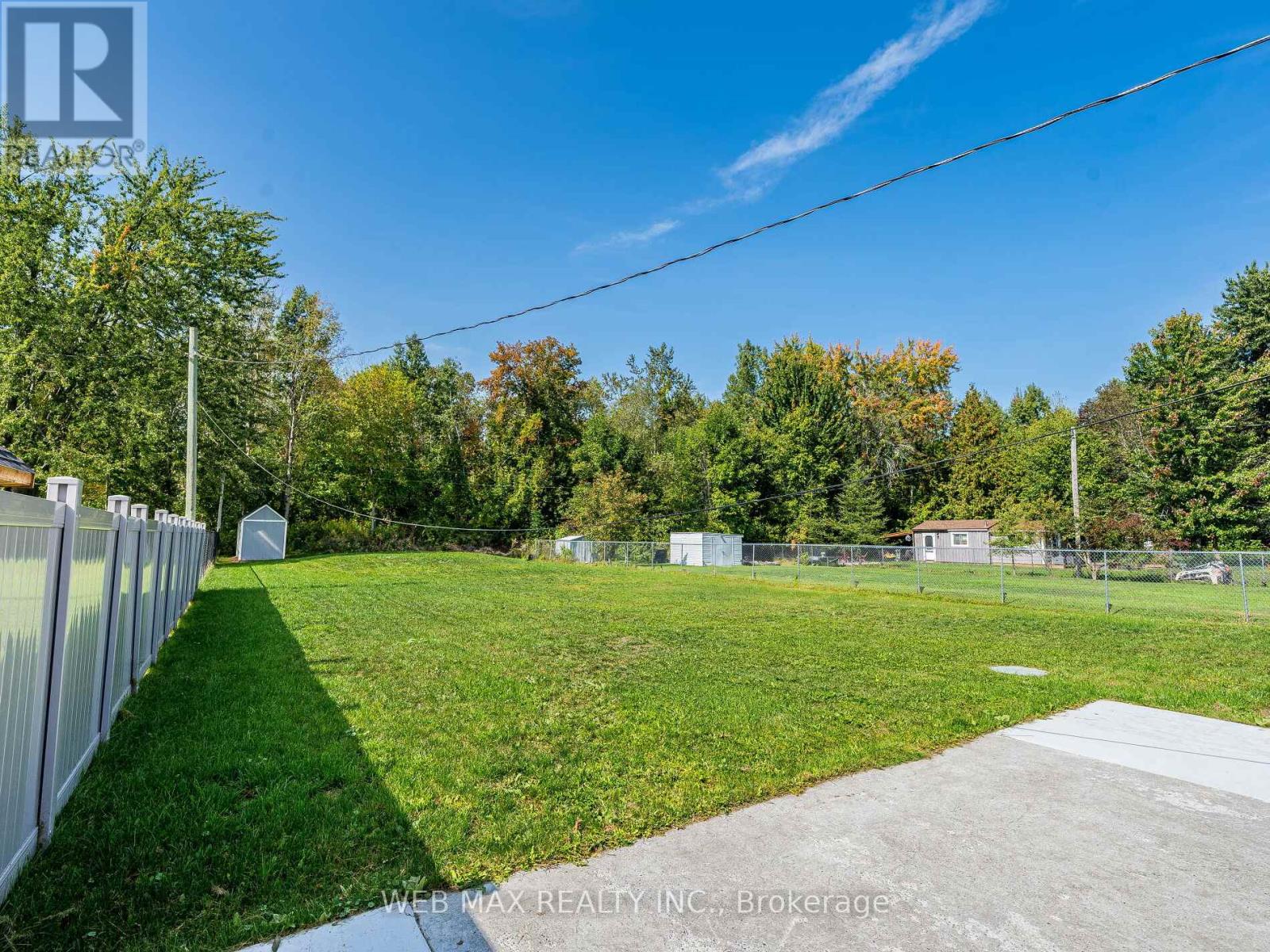 206 Parkview Drive, Innisfil, Ontario  L0L 1K0 - Photo 40 - N12407751