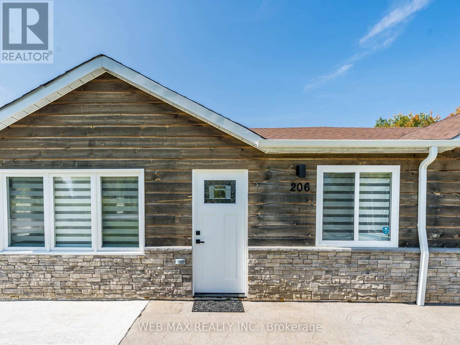 206 Parkview Drive, Innisfil, Ontario  L0L 1K0 - Photo 8 - N12407751