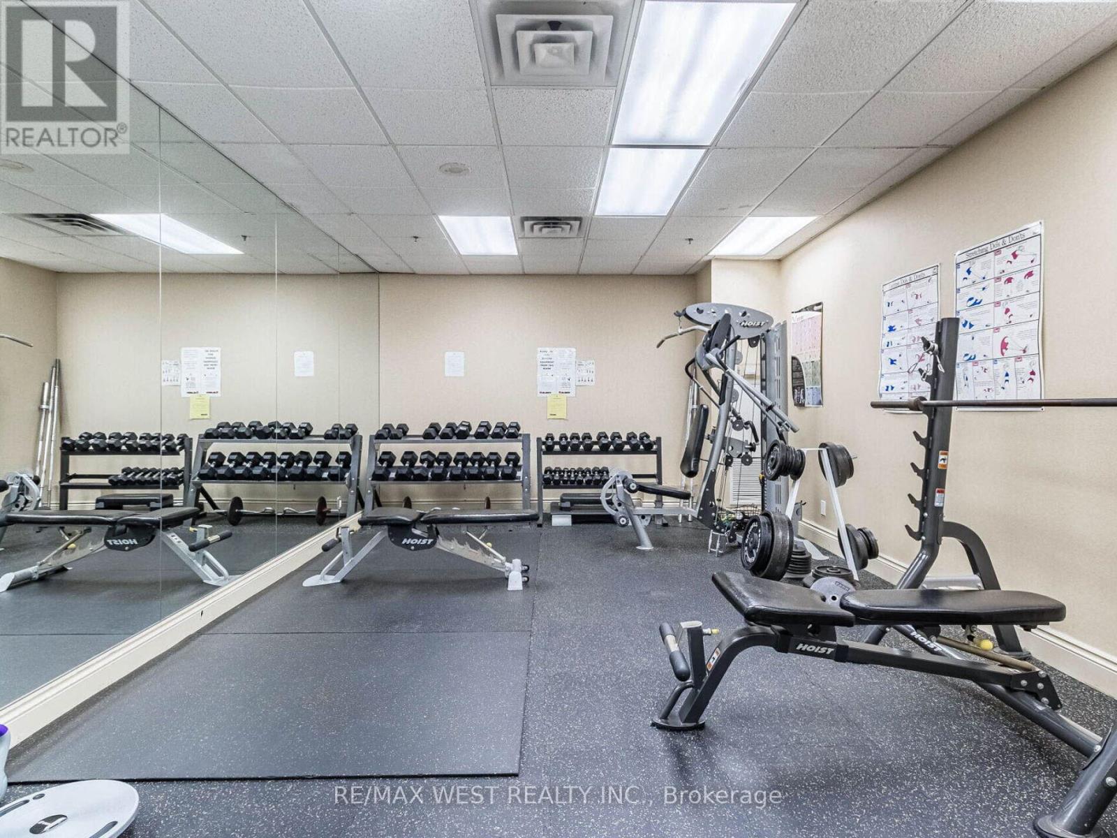 101 - 9 Michael Power Place, Toronto, Ontario  M9A 0A5 - Photo 40 - W12407744