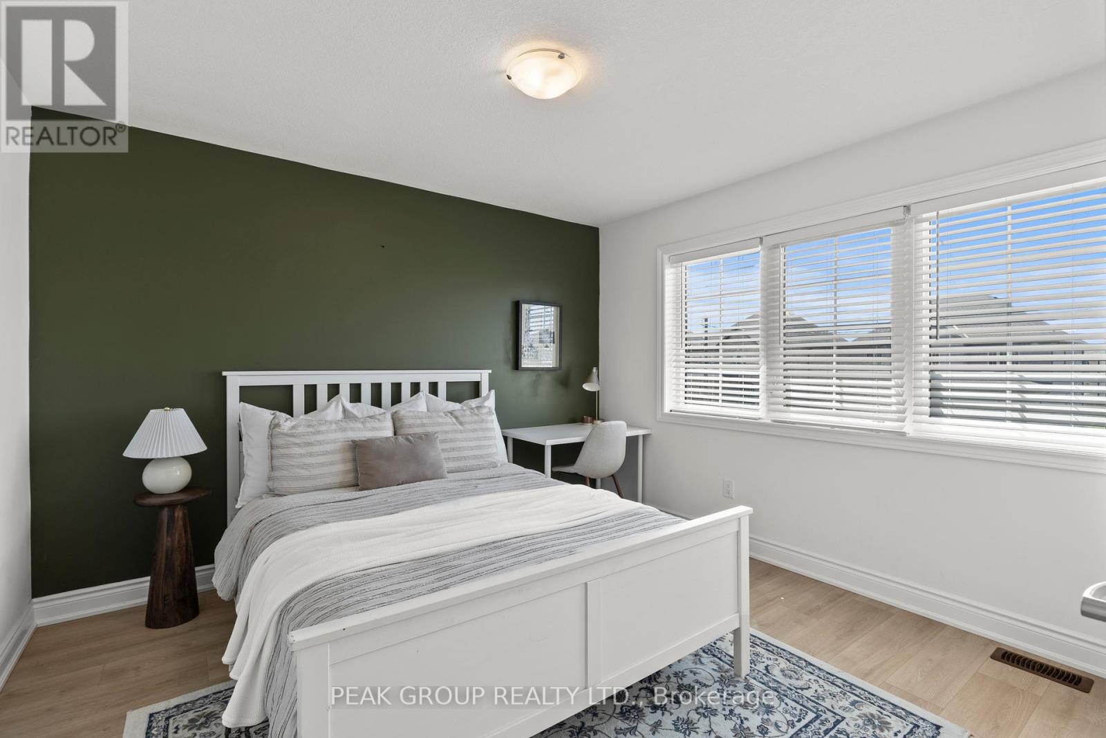 Lorem Ipsum Do, Thorold, Ontario  L2V  - Photo 37 - DEMO28871777