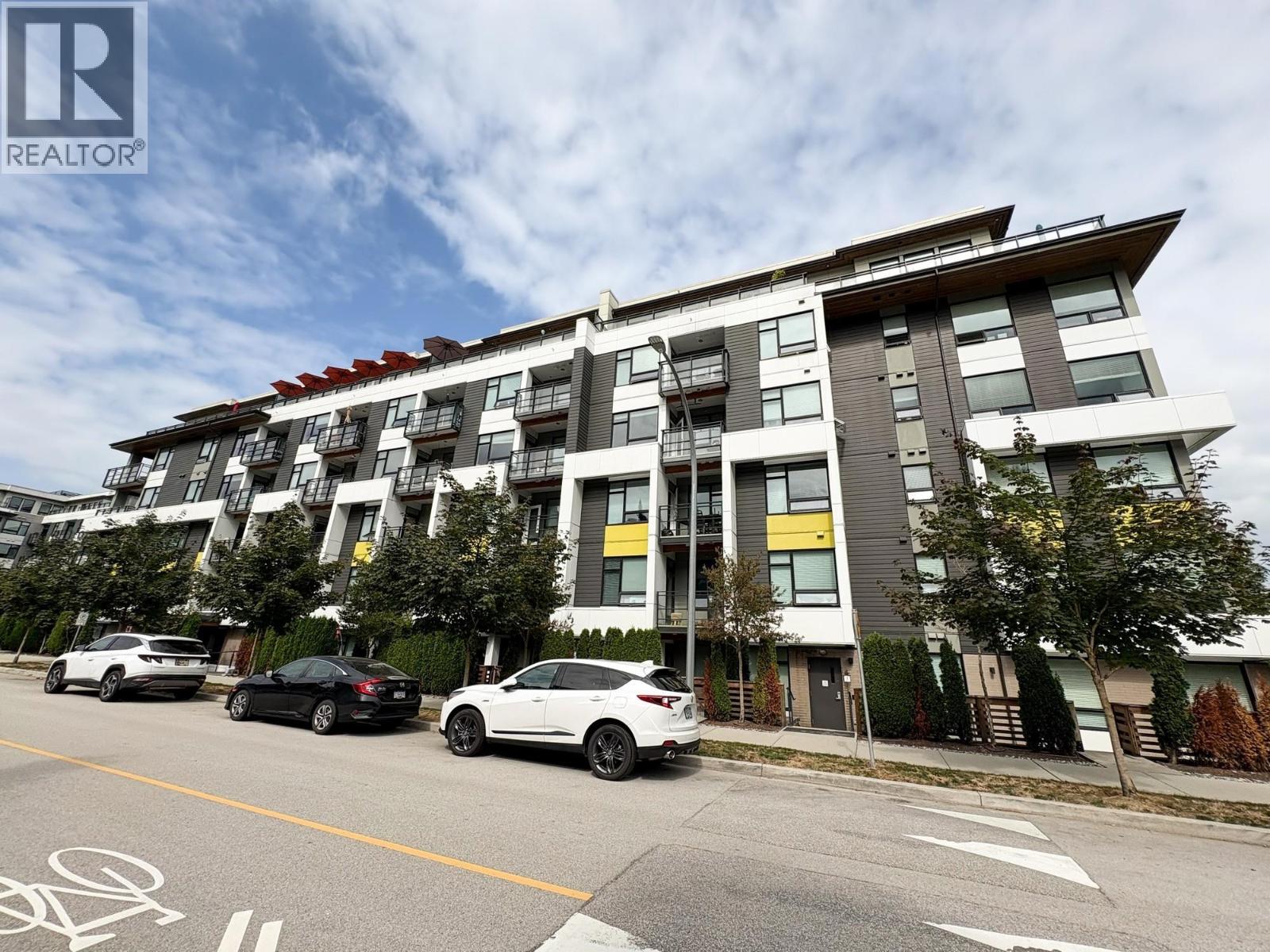 407 3038 St George Street, Port Moody, British Columbia  V3H 0L3 - Photo 1 - R3048659