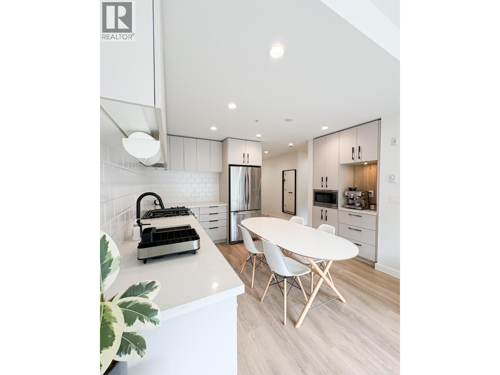 407 3038 St George Street, Port Moody, British Columbia  V3H 0L3 - Photo 5 - R3048659