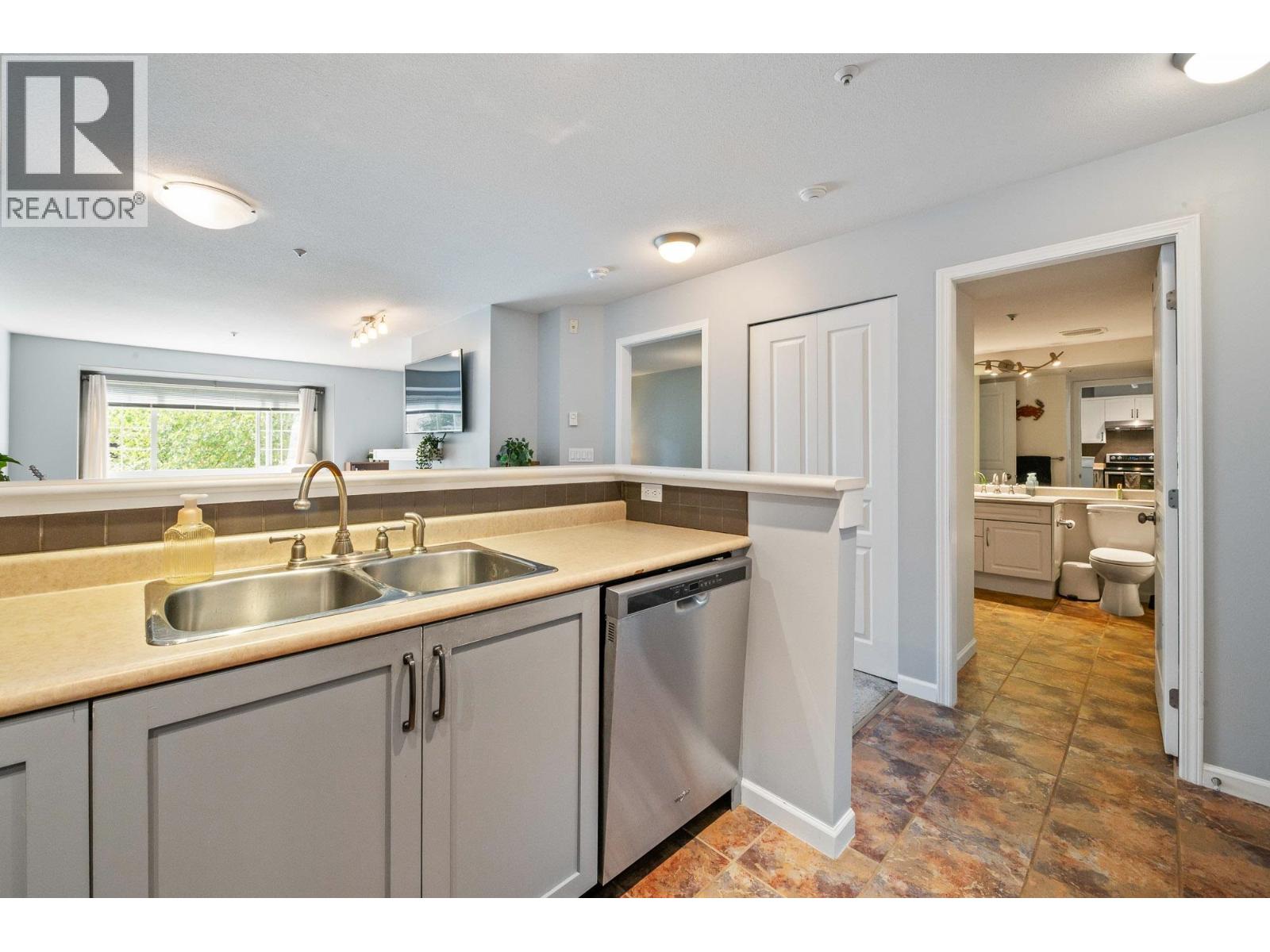 306 1242 Town Centre Boulevard, Coquitlam, British Columbia  V3B 7R6 - Photo 11 - R3048690