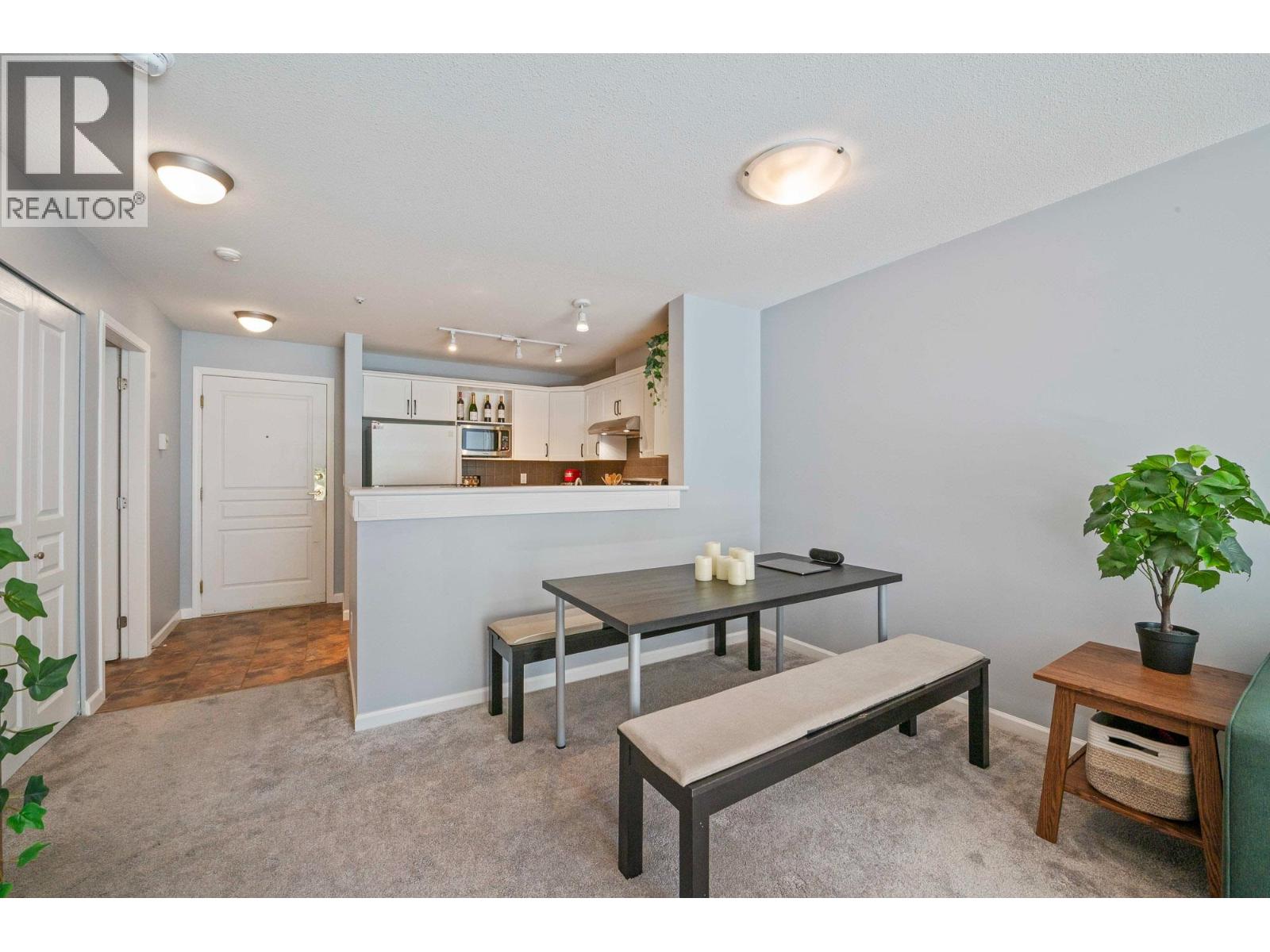 306 1242 Town Centre Boulevard, Coquitlam, British Columbia  V3B 7R6 - Photo 14 - R3048690