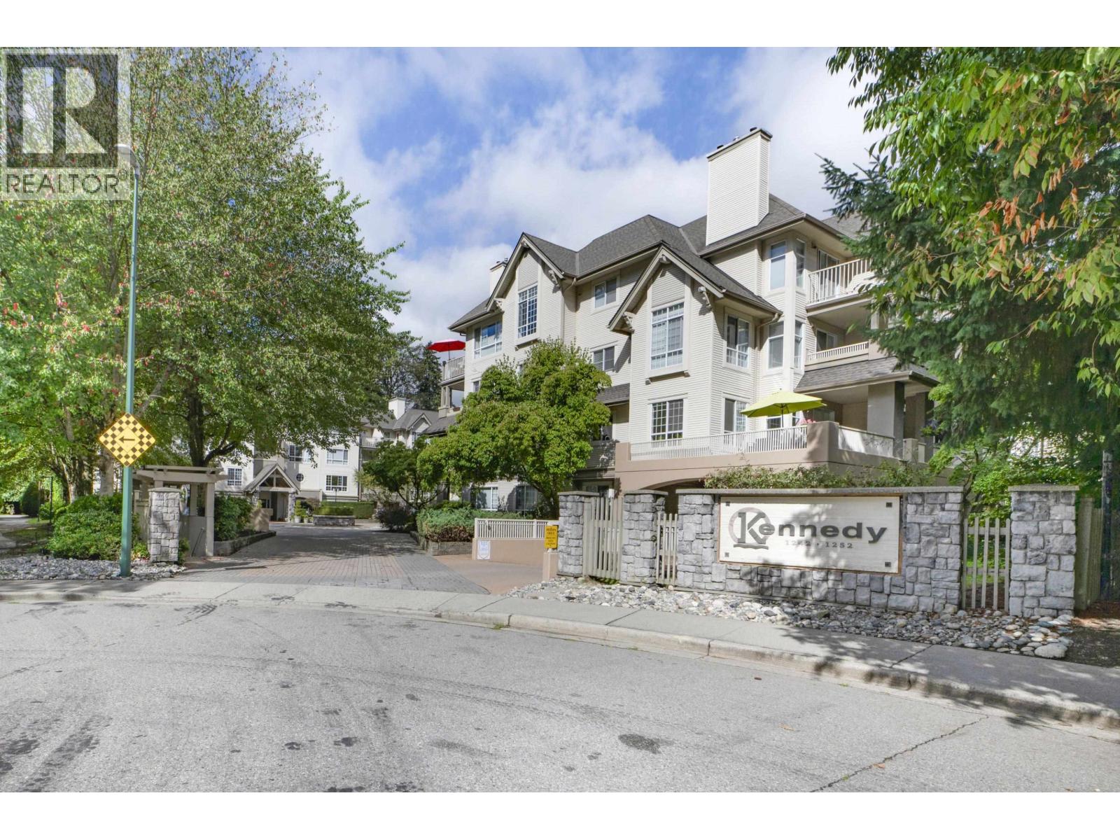 306 1242 Town Centre Boulevard, Coquitlam, British Columbia  V3B 7R6 - Photo 3 - R3048690