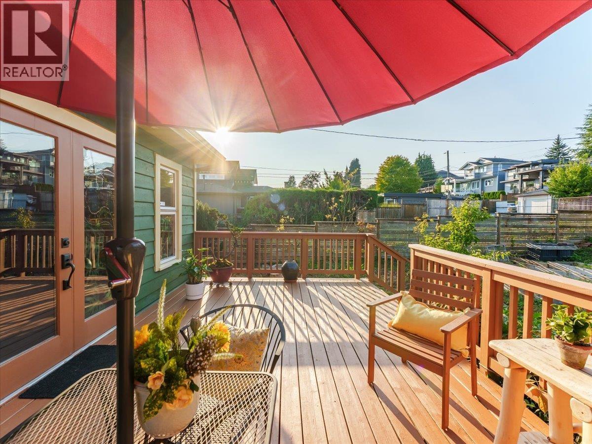 848 E 6th Street, North Vancouver, British Columbia  V7L 1R7 - Photo 14 - R3048686
