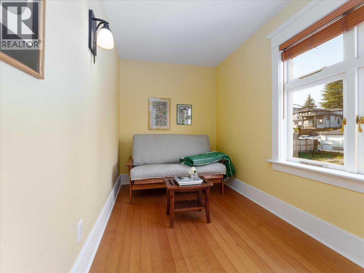 848 E 6th Street, North Vancouver, British Columbia  V7L 1R7 - Photo 25 - R3048686