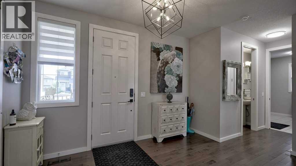 145 Kinniburgh Gardens, Chestermere, Alberta  T1X 0R7 - Photo 2 - A2253950