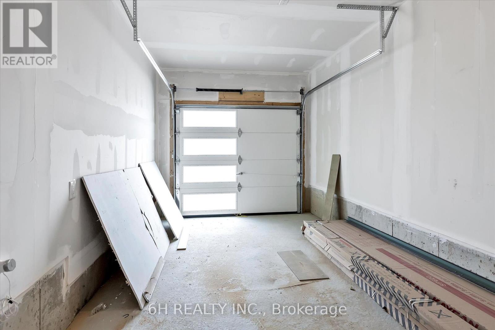145 Pike Street, Peterborough, Ontario  K9K 0J5 - Photo 25 - X12407726