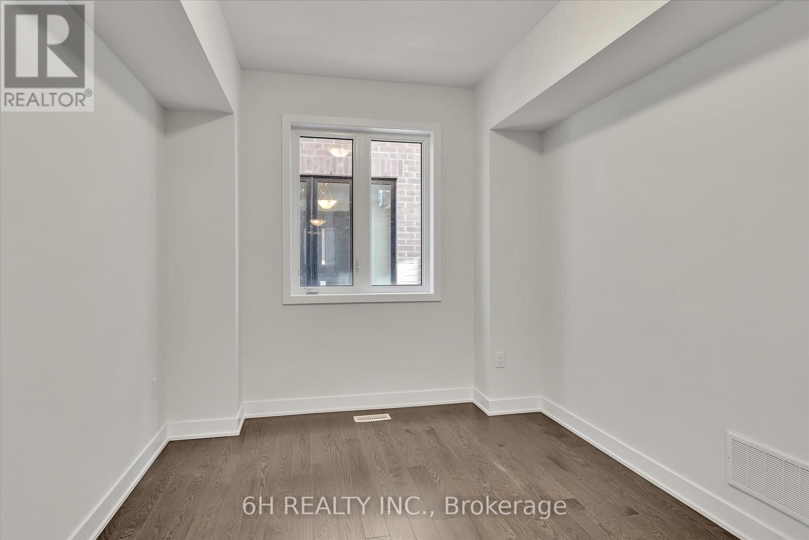 329 O'toole Crescent, Peterborough, Ontario  K9K 0J4 - Photo 17 - X12407728