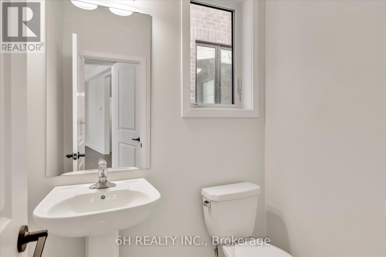 329 O'toole Crescent, Peterborough, Ontario  K9K 0J4 - Photo 19 - X12407728