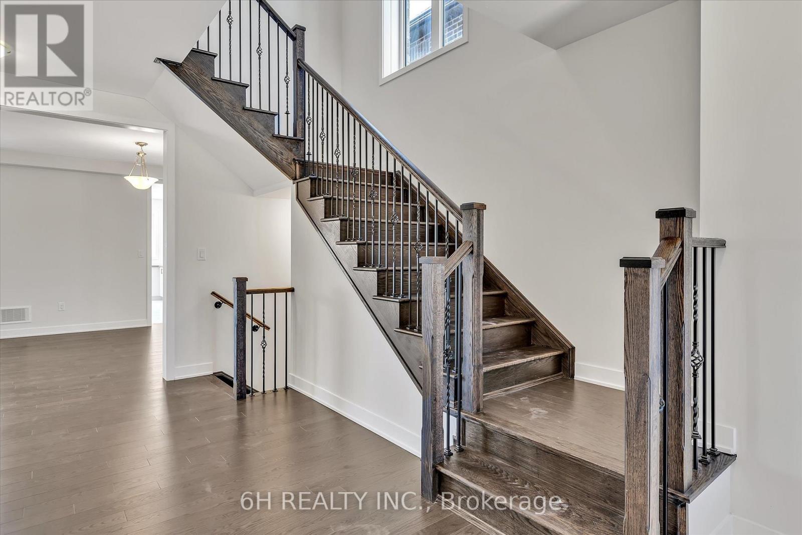 329 O'toole Crescent, Peterborough, Ontario  K9K 0J4 - Photo 20 - X12407728