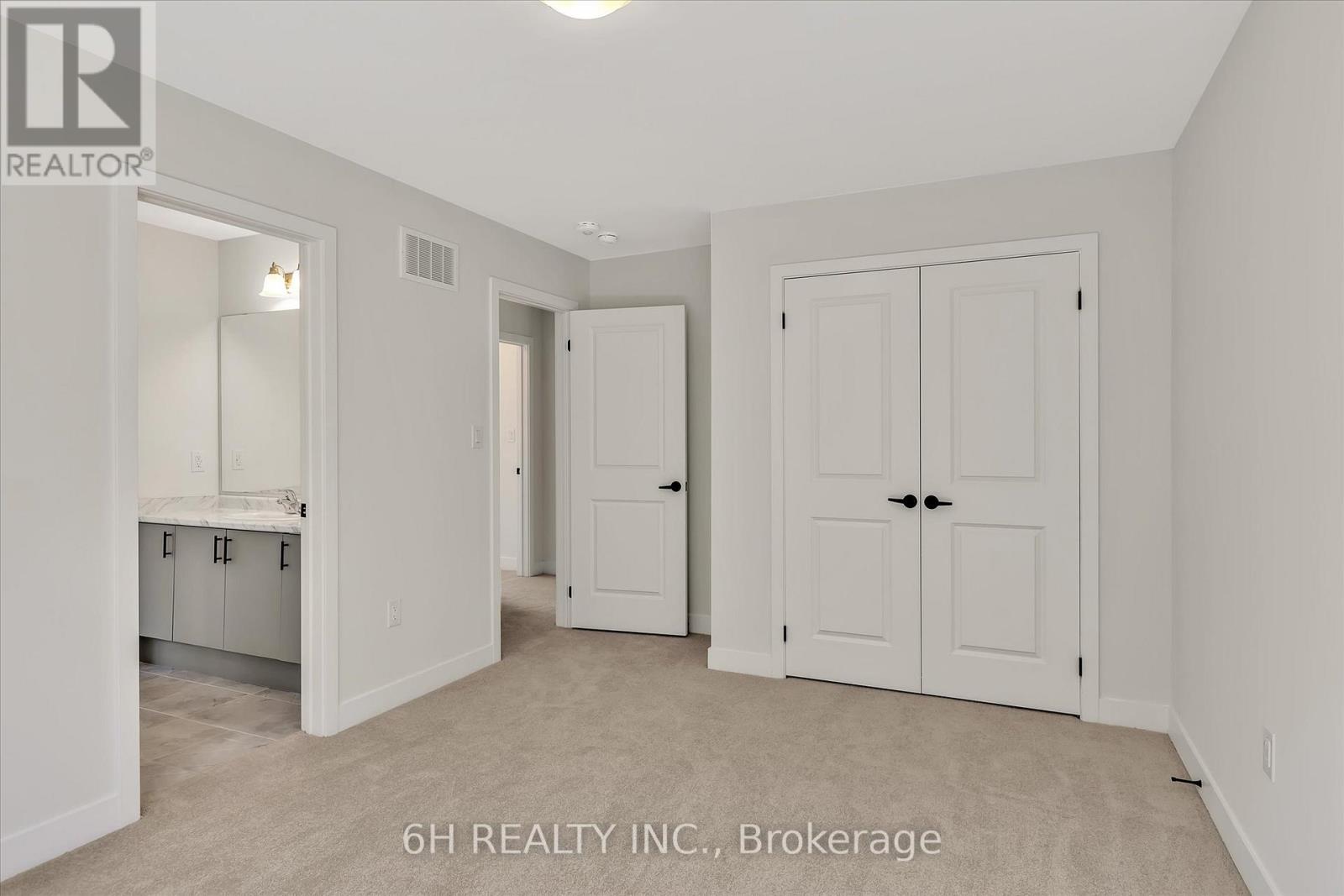 329 O'toole Crescent, Peterborough, Ontario  K9K 0J4 - Photo 30 - X12407728