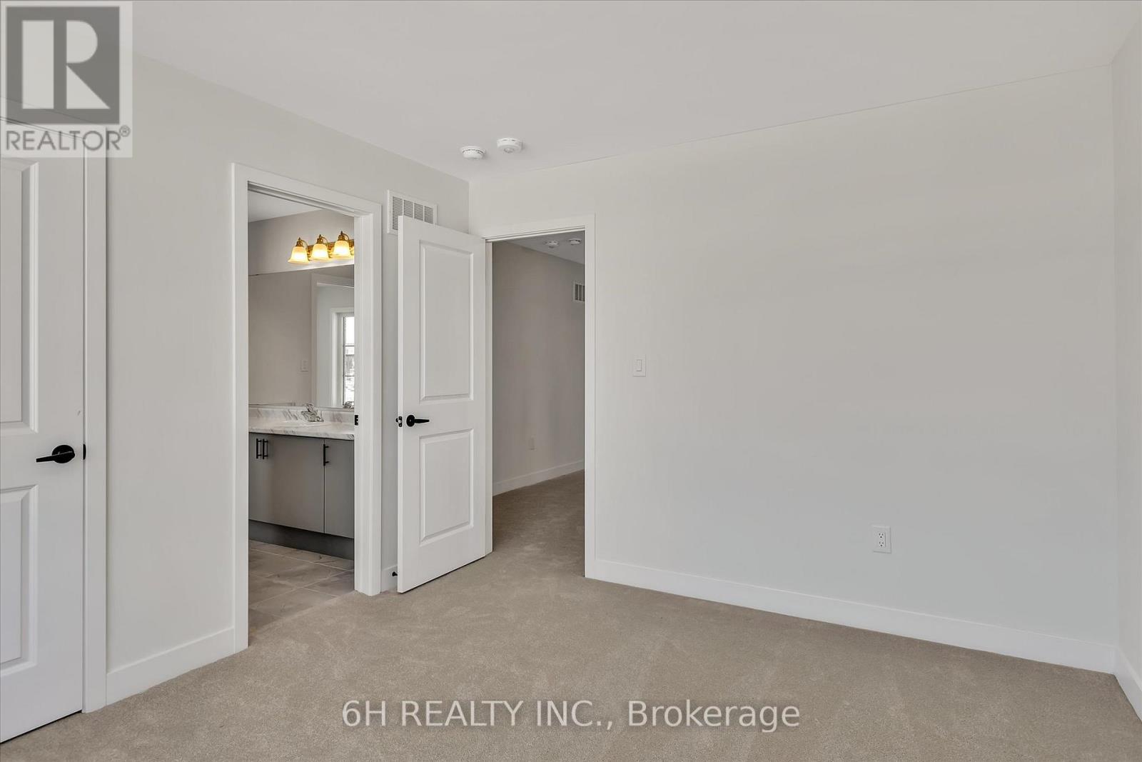 329 O'toole Crescent, Peterborough, Ontario  K9K 0J4 - Photo 32 - X12407728