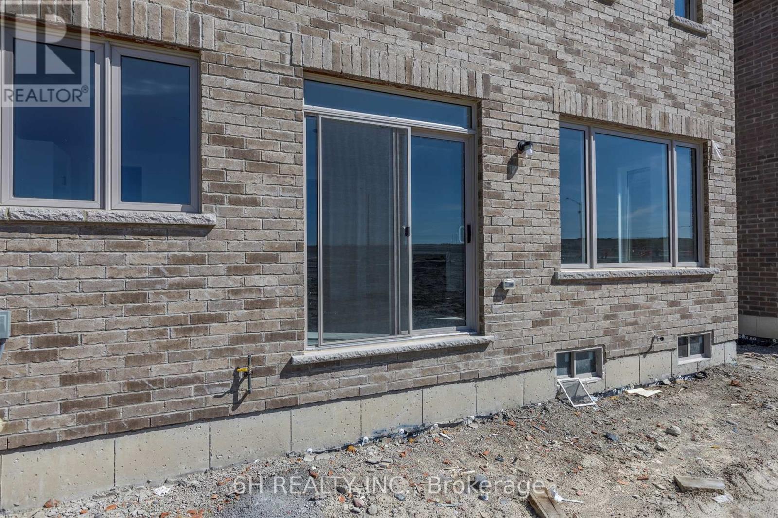 329 O'toole Crescent, Peterborough, Ontario  K9K 0J4 - Photo 43 - X12407728