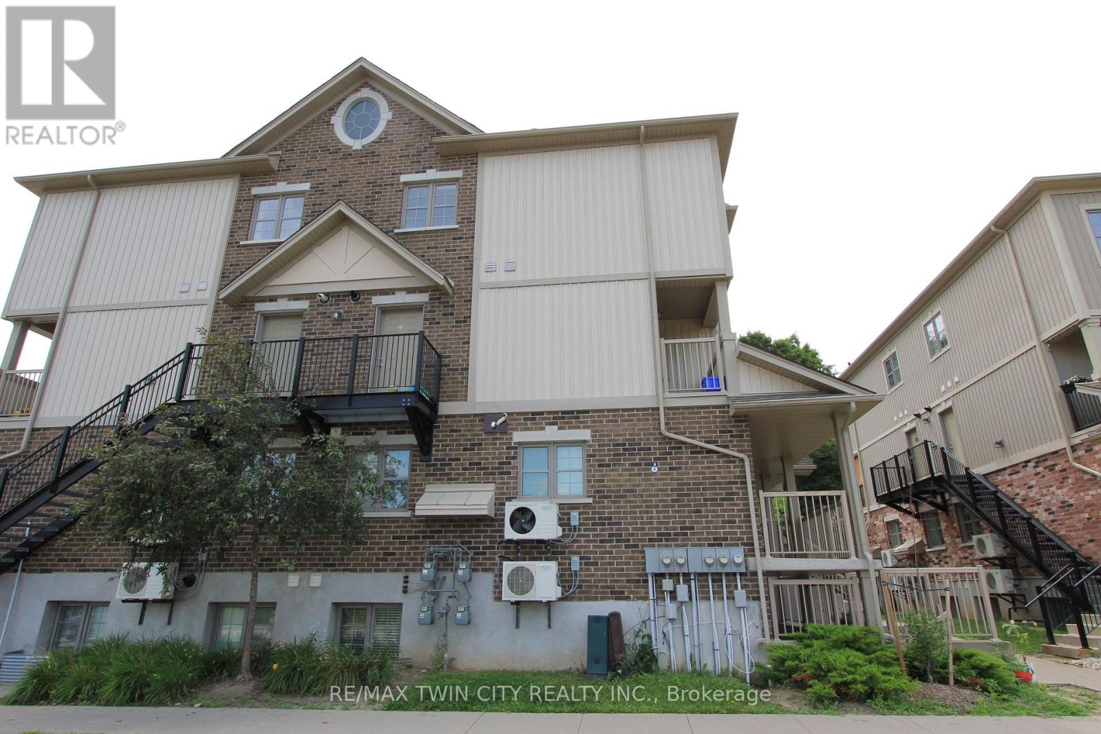 Property at 3E - 255 MAITLAND STREET image 3