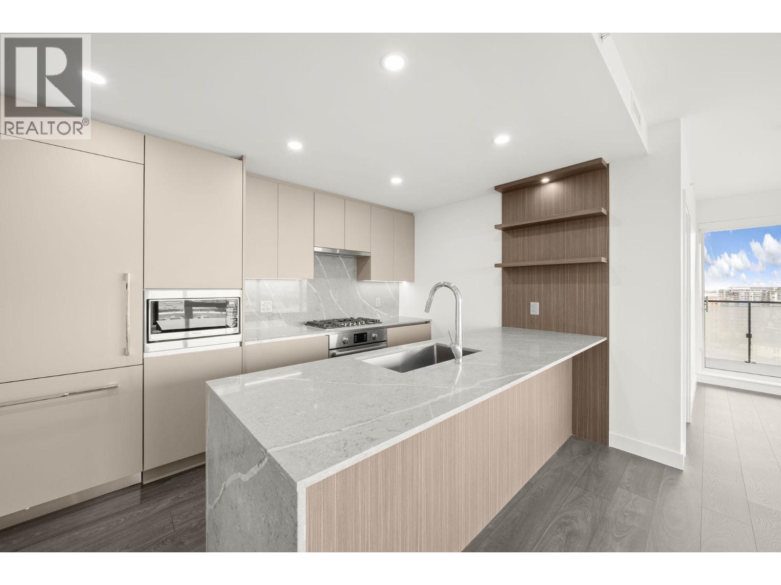 1508 5520 MCNAUGHTON ROAD, Richmond, British Columbia