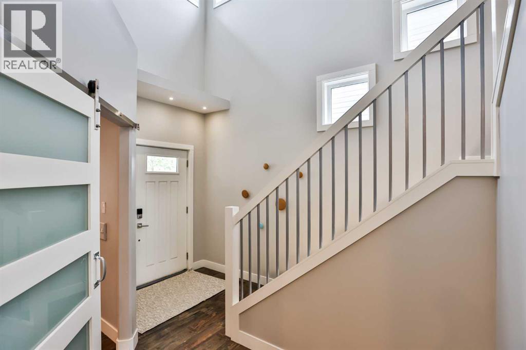 Property at 371 Crocus Terrace W image 2