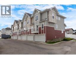 3022 New Brighton Gardens SE New Brighton