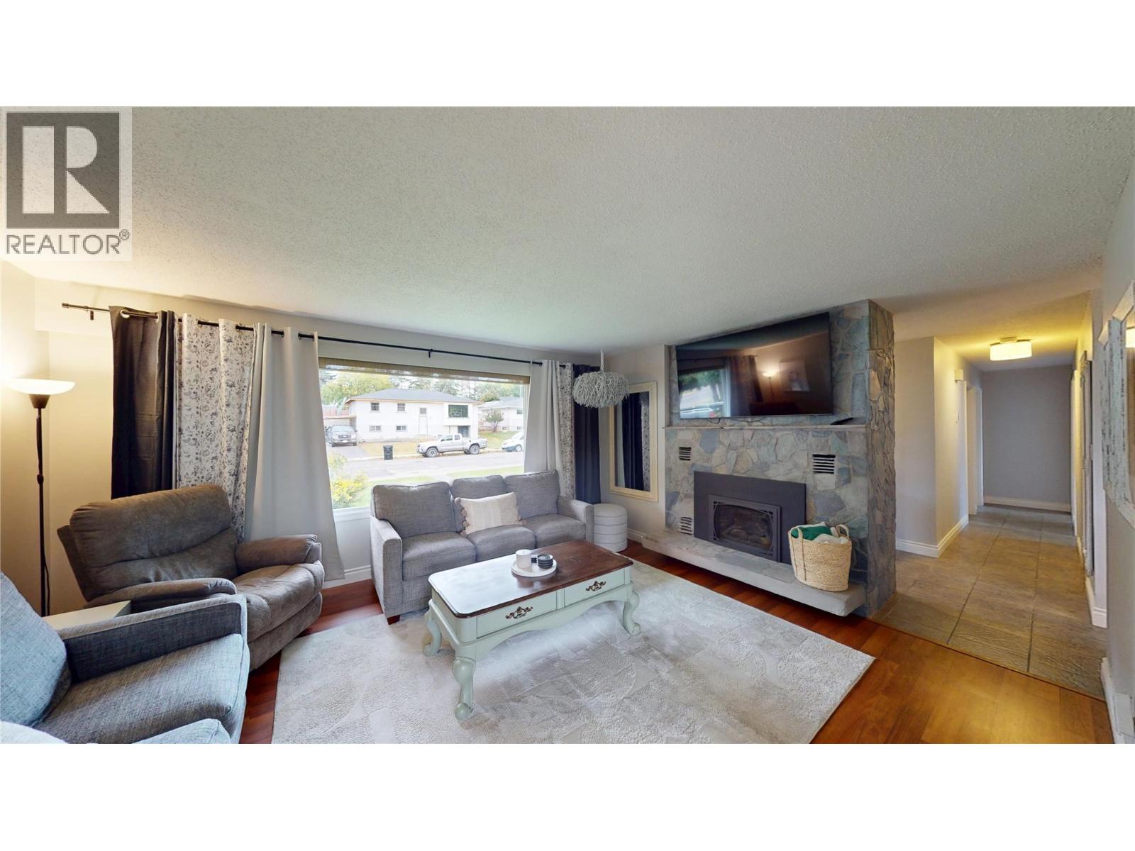 704 12th Avenue S, Cranbrook, British Columbia  V1C 2T2 - Photo 10 - 10363104
