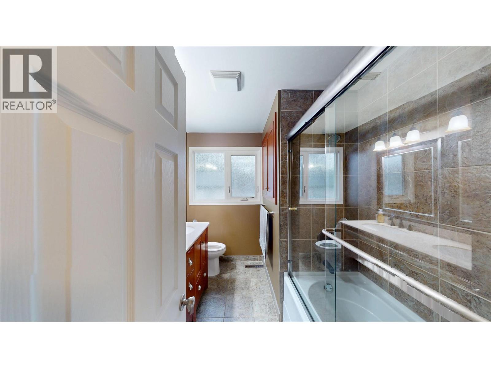 704 12th Avenue S, Cranbrook, British Columbia  V1C 2T2 - Photo 18 - 10363104