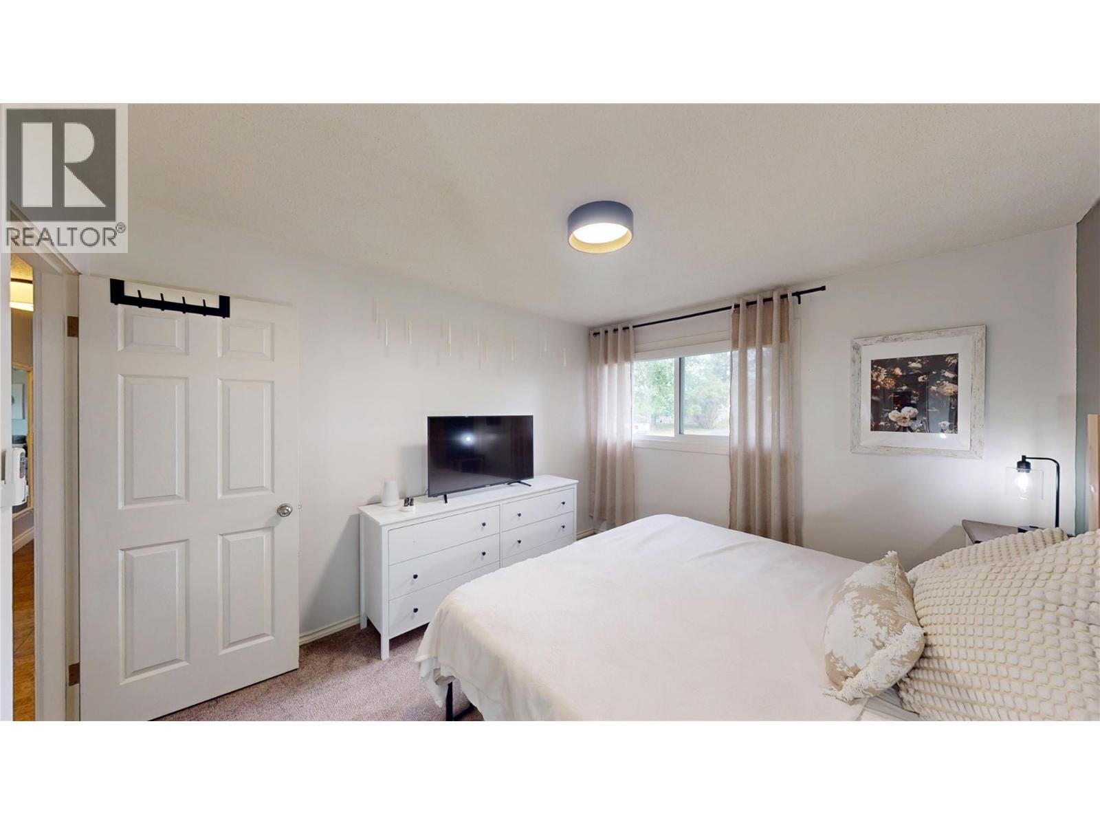 704 12th Avenue S, Cranbrook, British Columbia  V1C 2T2 - Photo 27 - 10363104