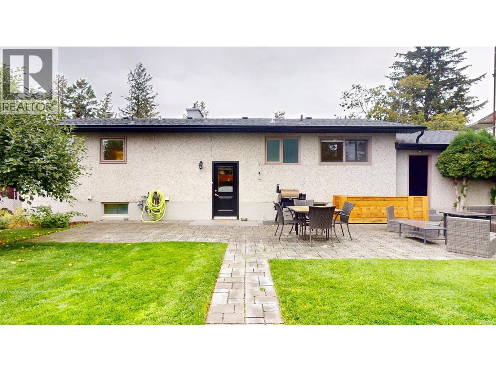 704 12th Avenue S, Cranbrook, British Columbia  V1C 2T2 - Photo 45 - 10363104