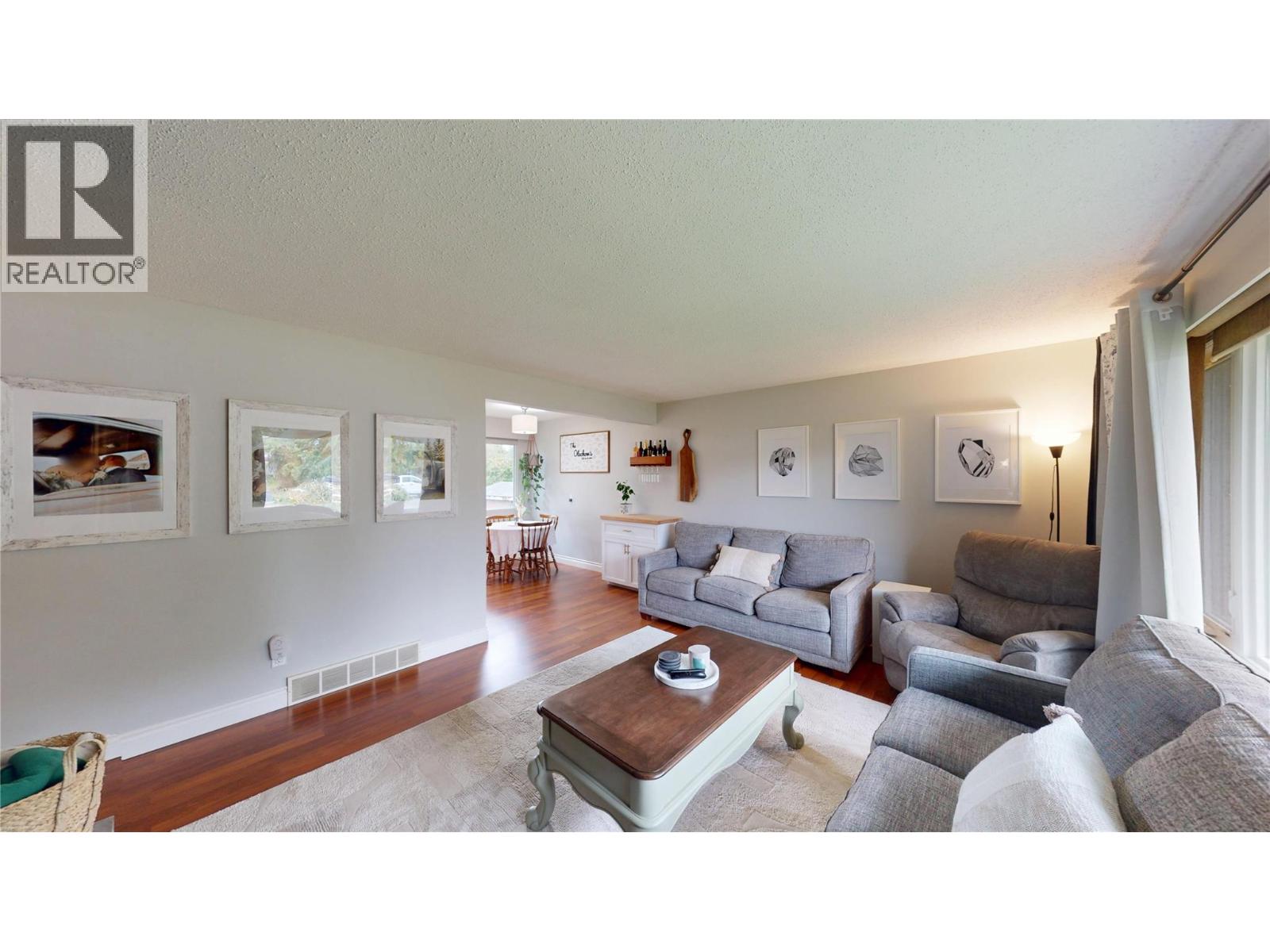 704 12th Avenue S, Cranbrook, British Columbia  V1C 2T2 - Photo 7 - 10363104