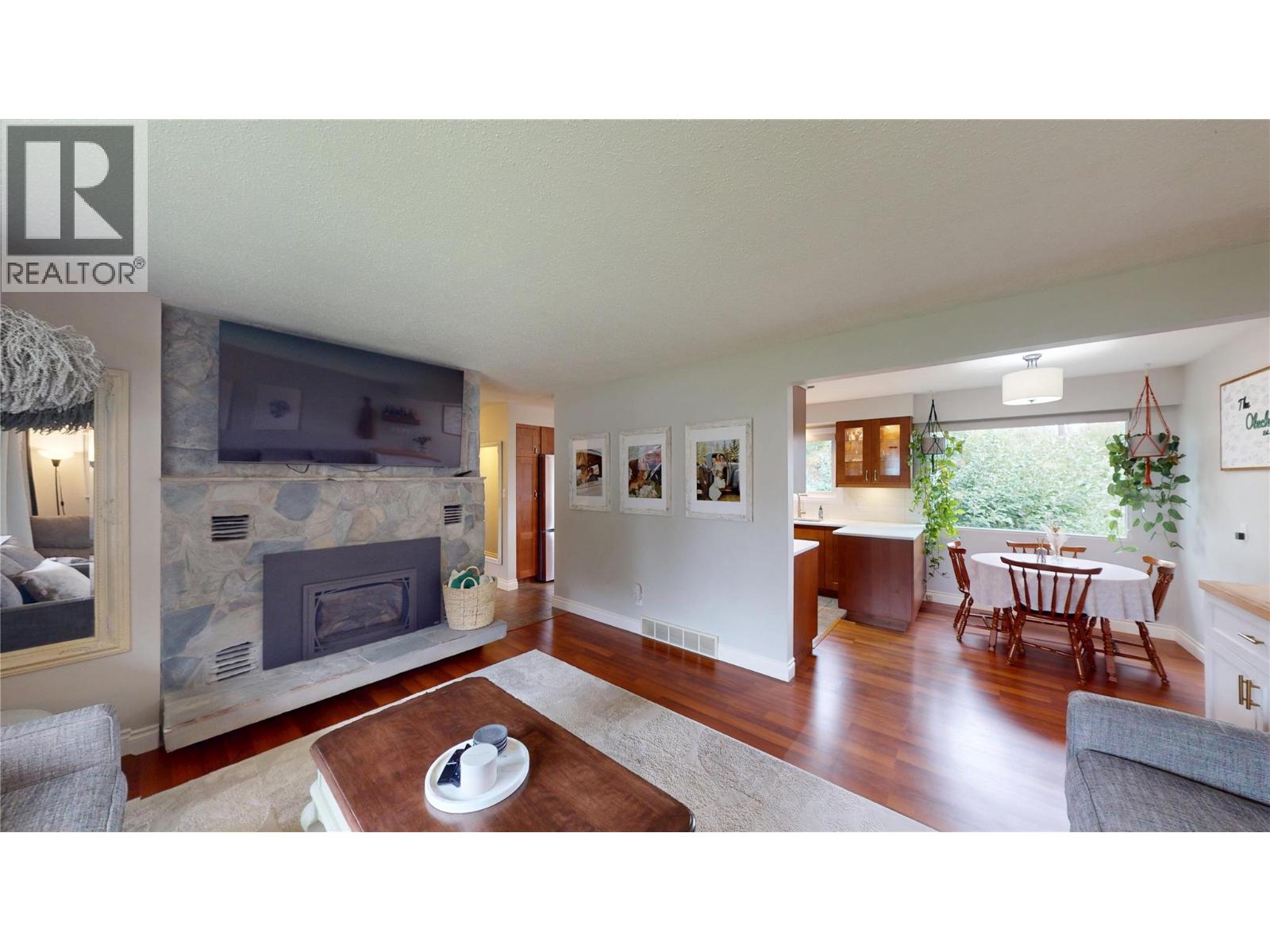 704 12th Avenue S, Cranbrook, British Columbia  V1C 2T2 - Photo 8 - 10363104
