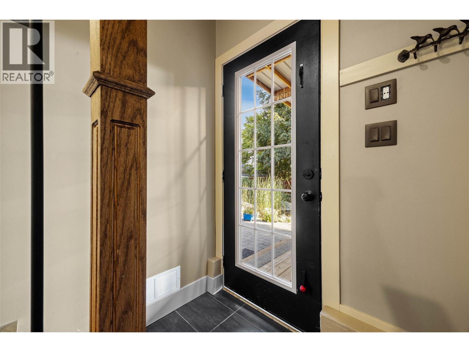 1926 Greaves Avenue, Merritt, British Columbia  V1K 1J3 - Photo 21 - 10363028