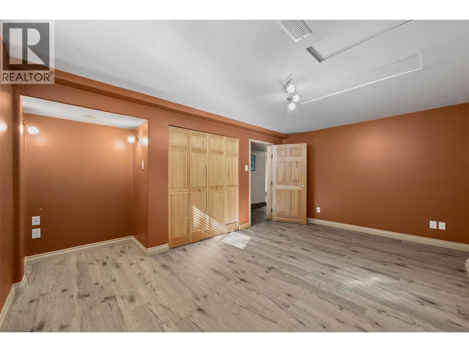 1926 Greaves Avenue, Merritt, British Columbia  V1K 1J3 - Photo 30 - 10363028